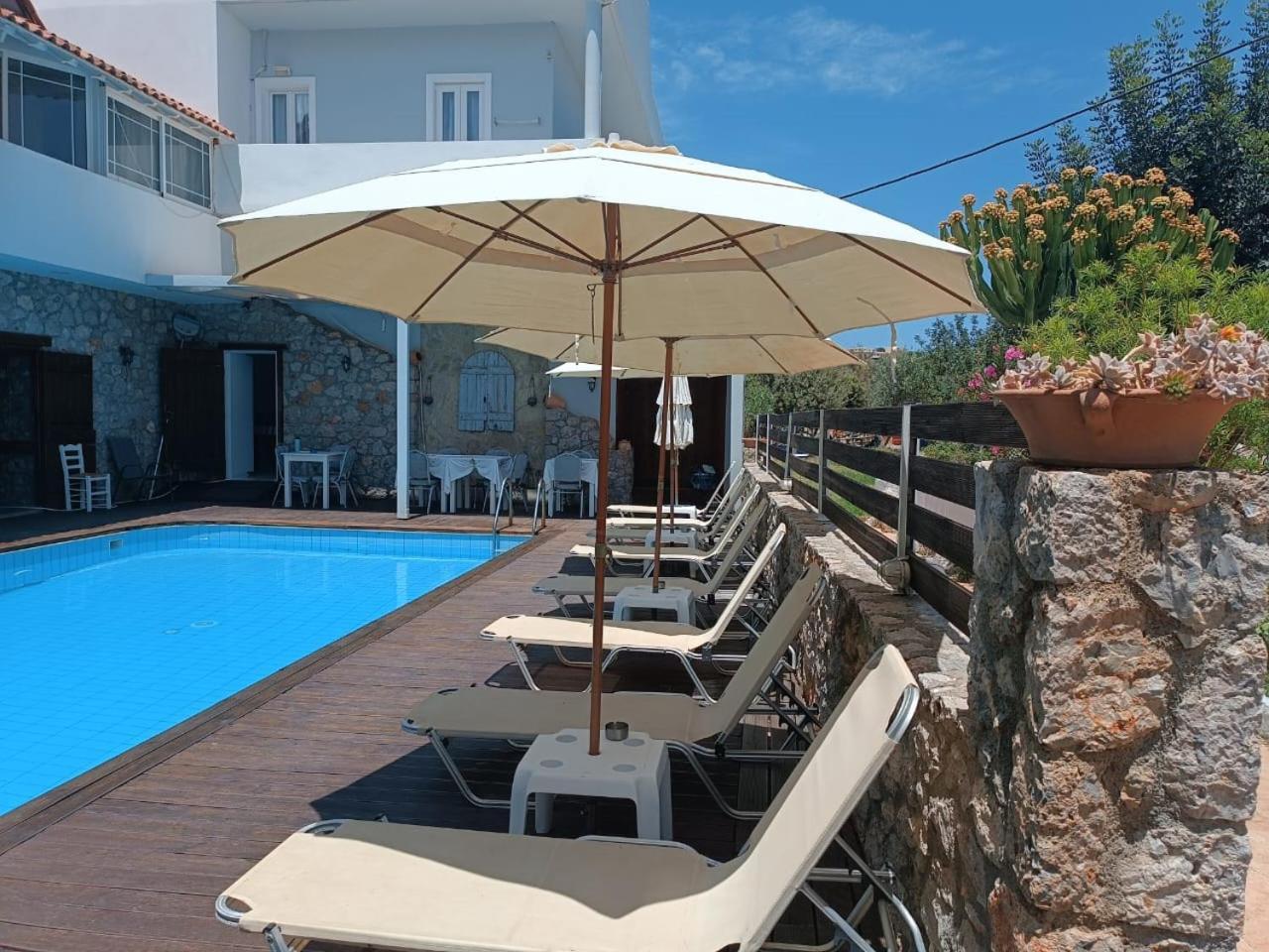 Hotel Naiades Almiros