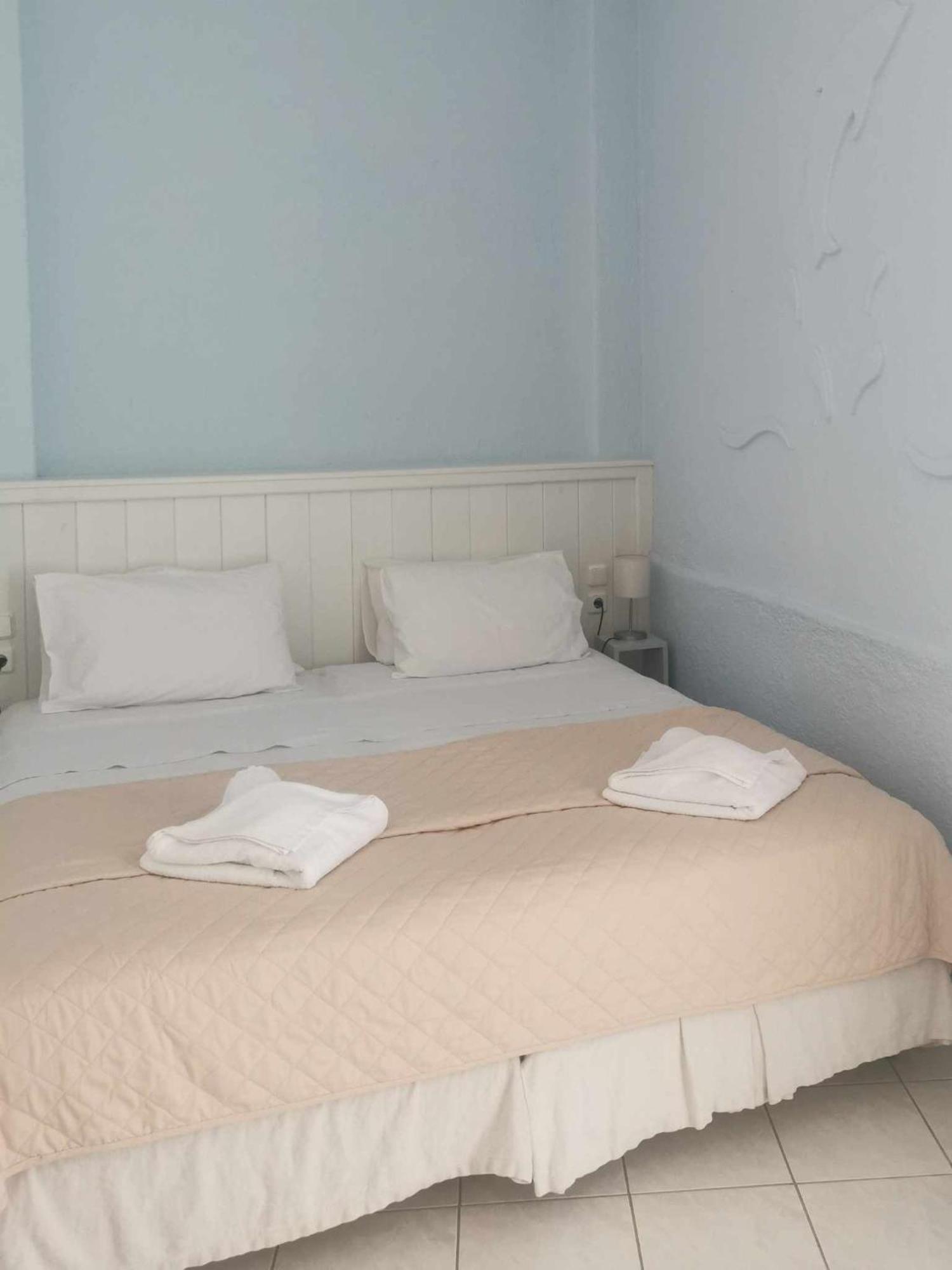 Hotel Naiades Almiros 3*
