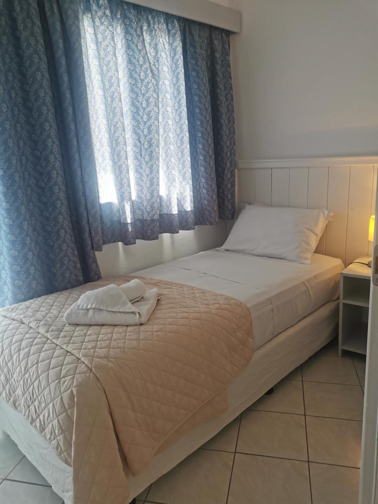 Hotel Naiades Almiros 3*